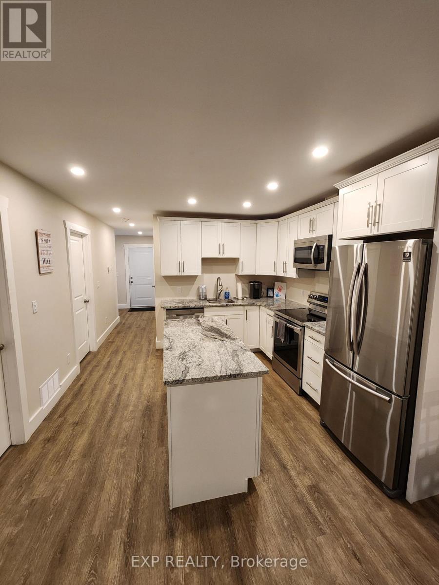 












32 DAVID STREET

,
Edwardsburgh/Cardinal,




Ontario
K0E1X0


