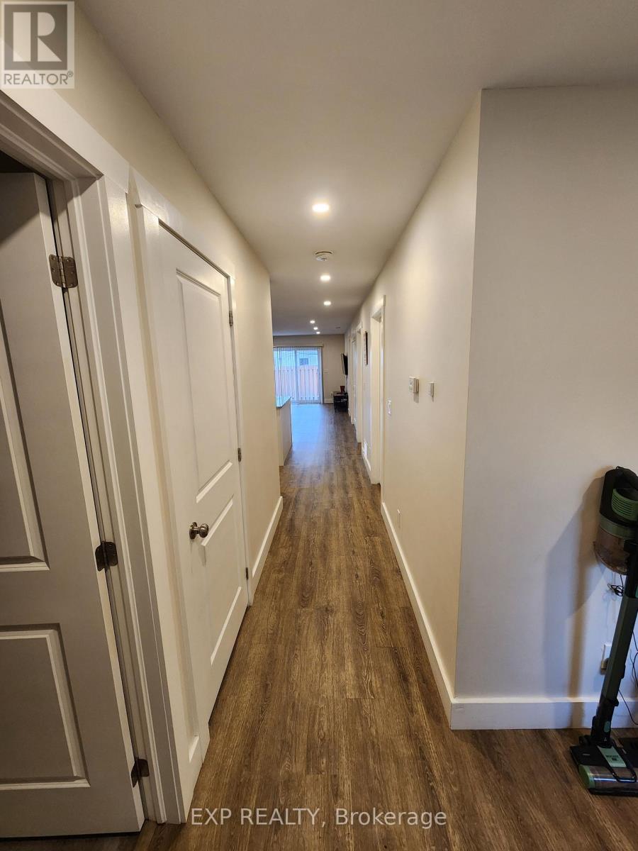 












32 DAVID STREET

,
Edwardsburgh/Cardinal,




Ontario
K0E1X0

