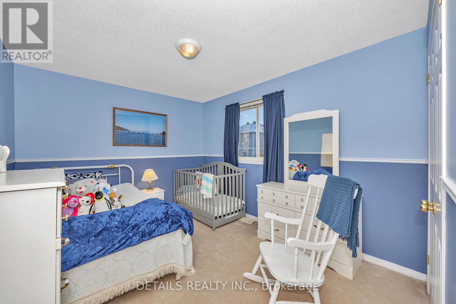 












10 NORTH HARROW DRIVE

,
Ottawa,




Ontario
K2J4V6

