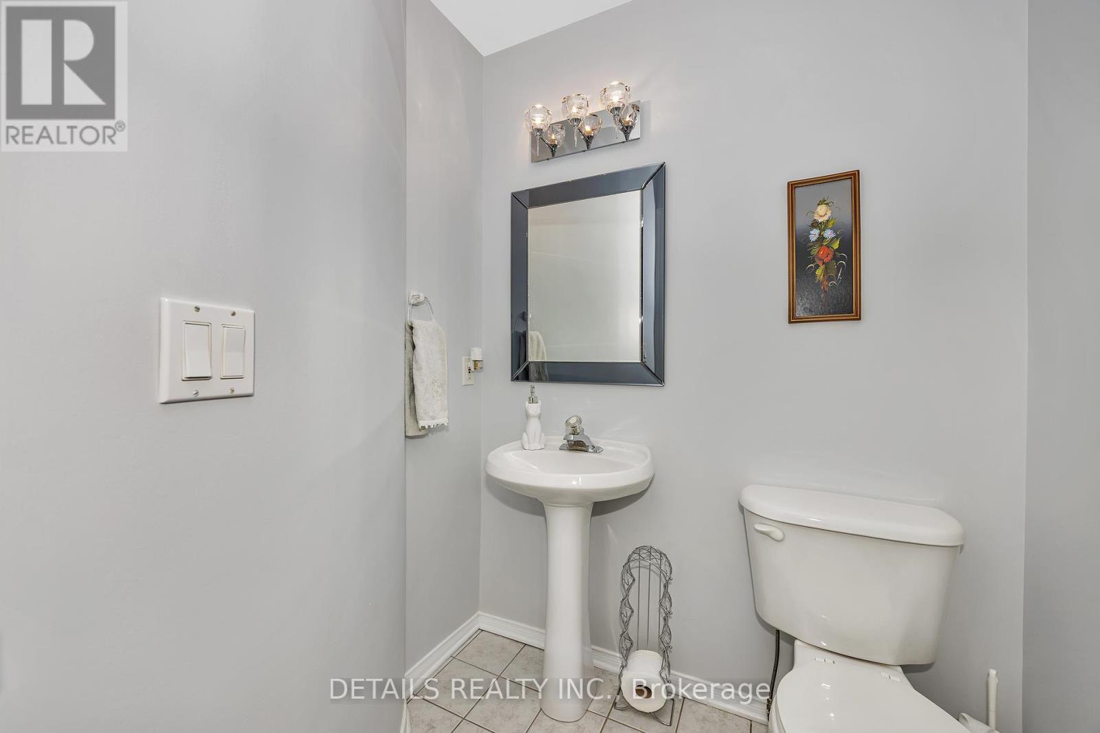 












10 NORTH HARROW DRIVE

,
Ottawa,




Ontario
K2J4V6

