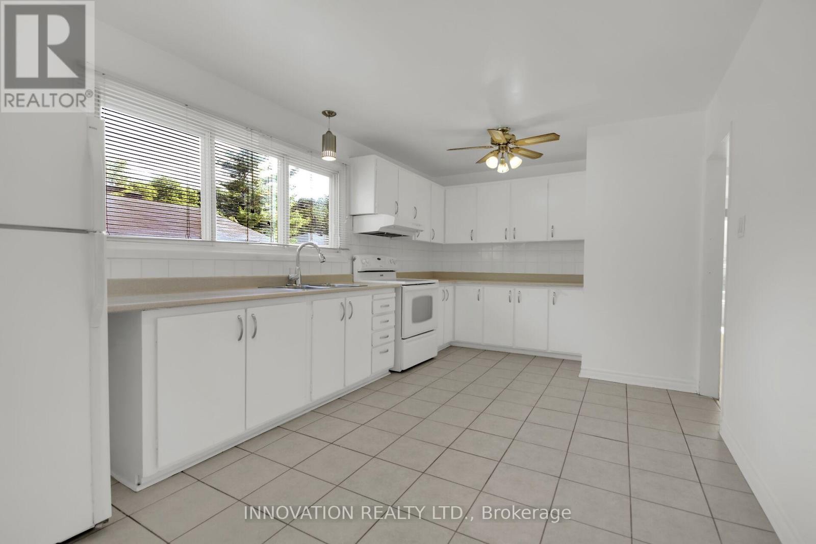 












859 TAVISTOCK ROAD

,
Ottawa,




Ontario
K2B5N5

