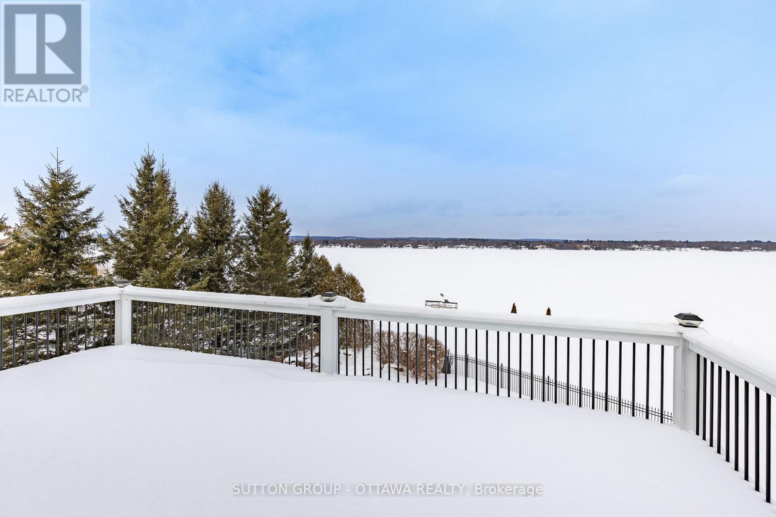












3675 FRONT ROAD

,
East Hawkesbury,




Ontario
K6A2W5

