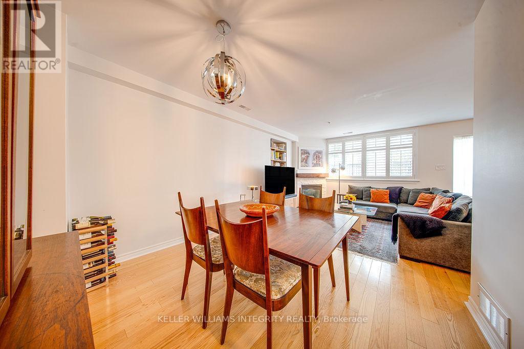 












253 CUMBERLAND STREET

,
Ottawa,




Ontario
K1N8W6

