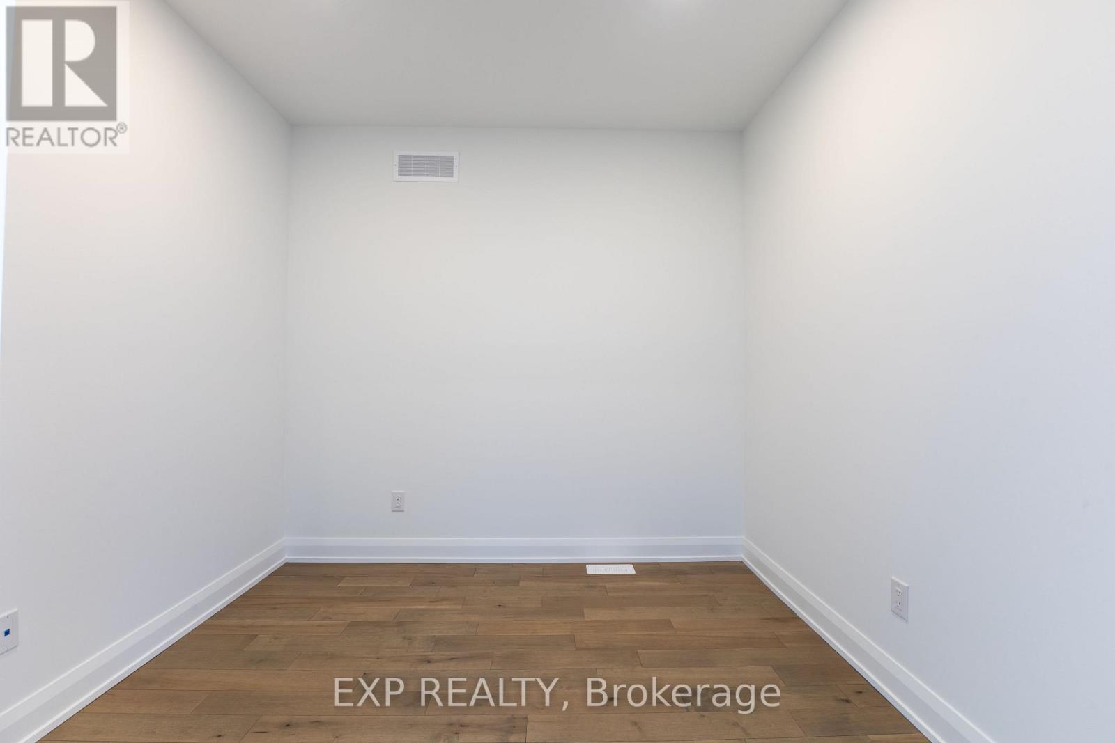 












153 CRAIG DUNCAN TERRACE

,
Ottawa,




Ontario
K2S3C4

