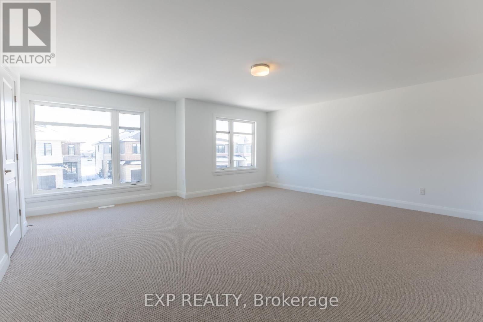 












153 CRAIG DUNCAN TERRACE

,
Ottawa,




Ontario
K2S3C4

