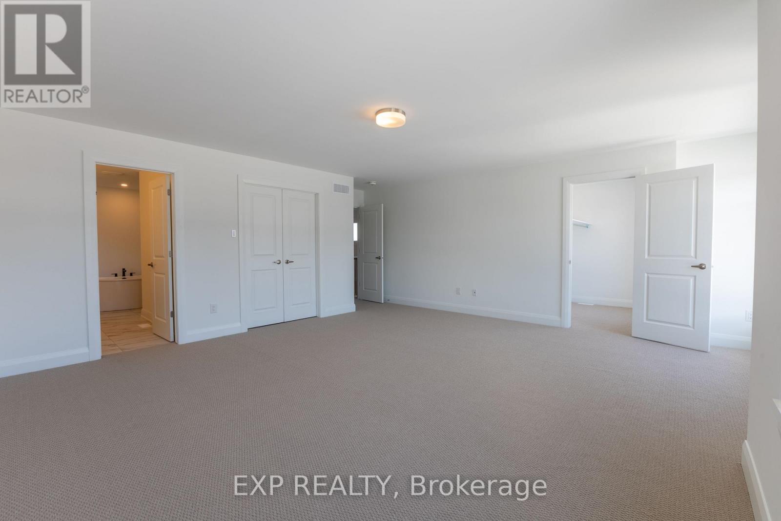 












153 CRAIG DUNCAN TERRACE

,
Ottawa,




Ontario
K2S3C4

