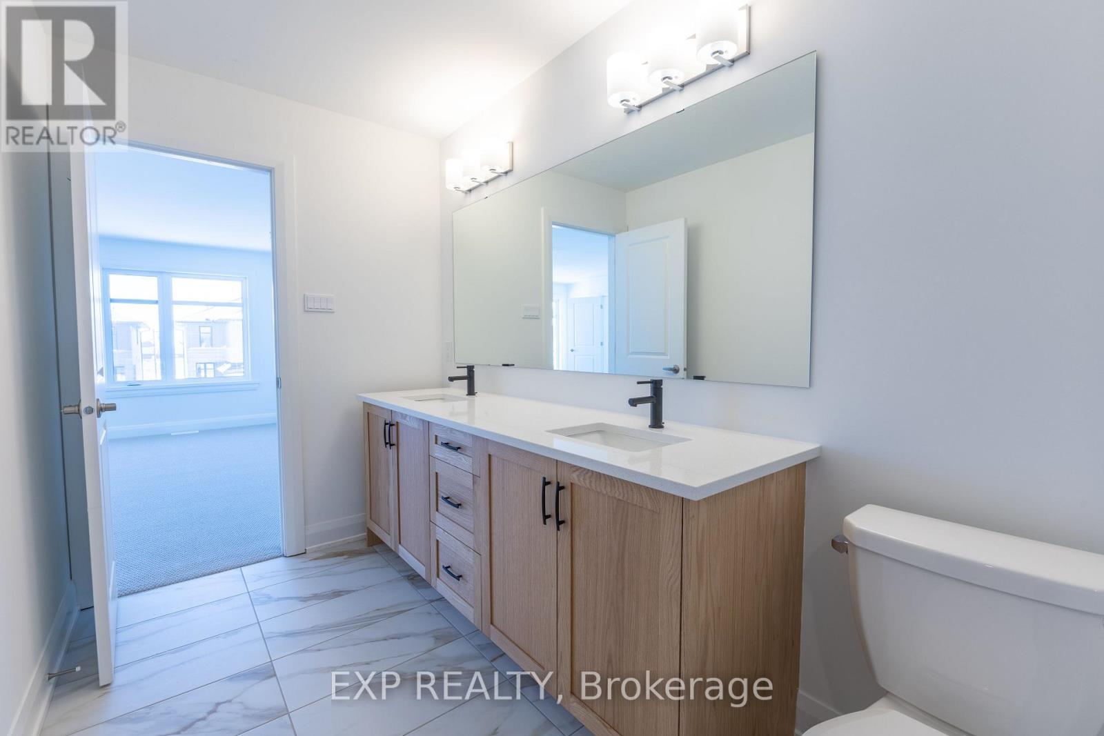 












153 CRAIG DUNCAN TERRACE

,
Ottawa,




Ontario
K2S3C4

