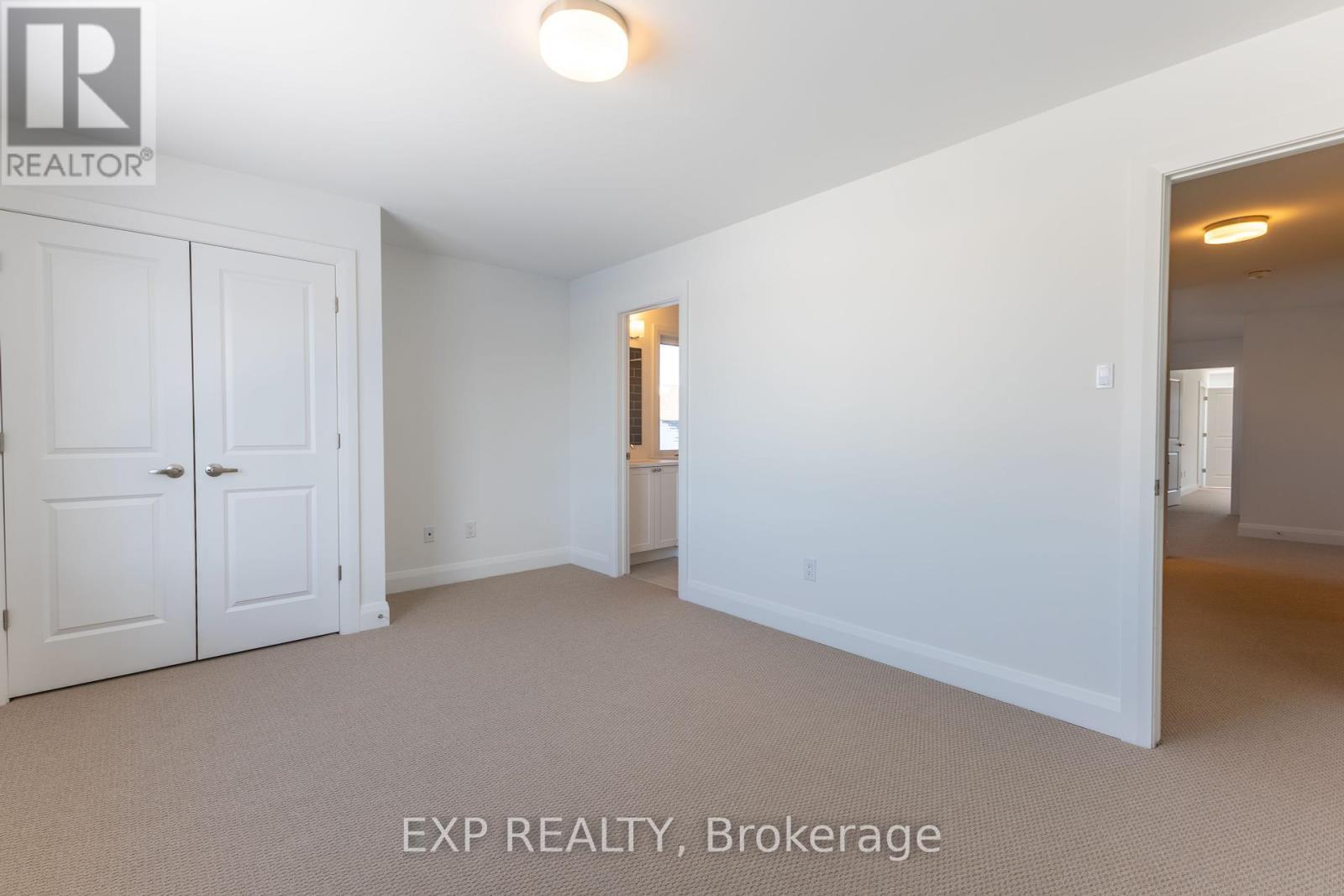 












153 CRAIG DUNCAN TERRACE

,
Ottawa,




Ontario
K2S3C4

