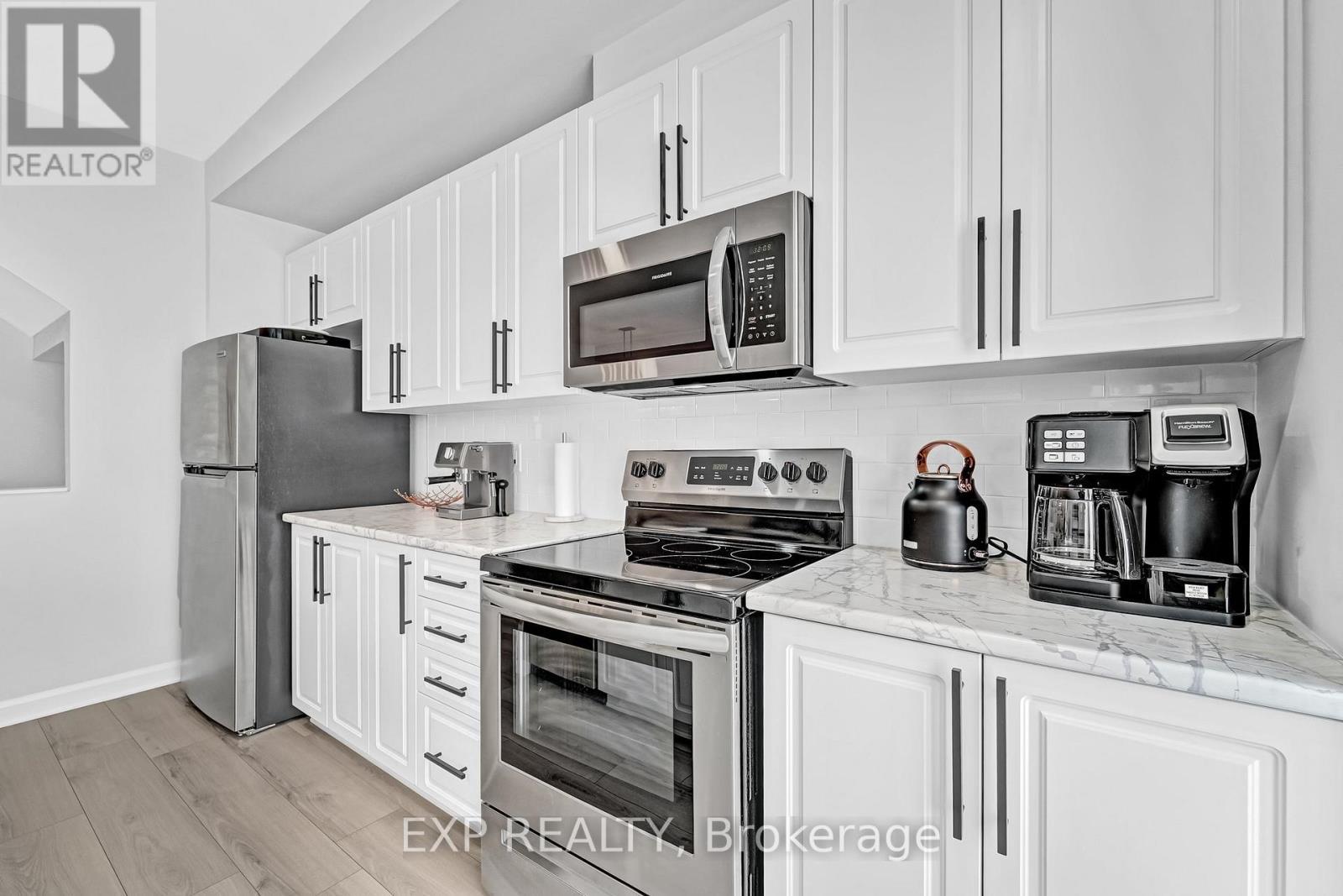 












740 SEBASTIAN STREET

,
Ottawa,




Ontario
K4A5L1

