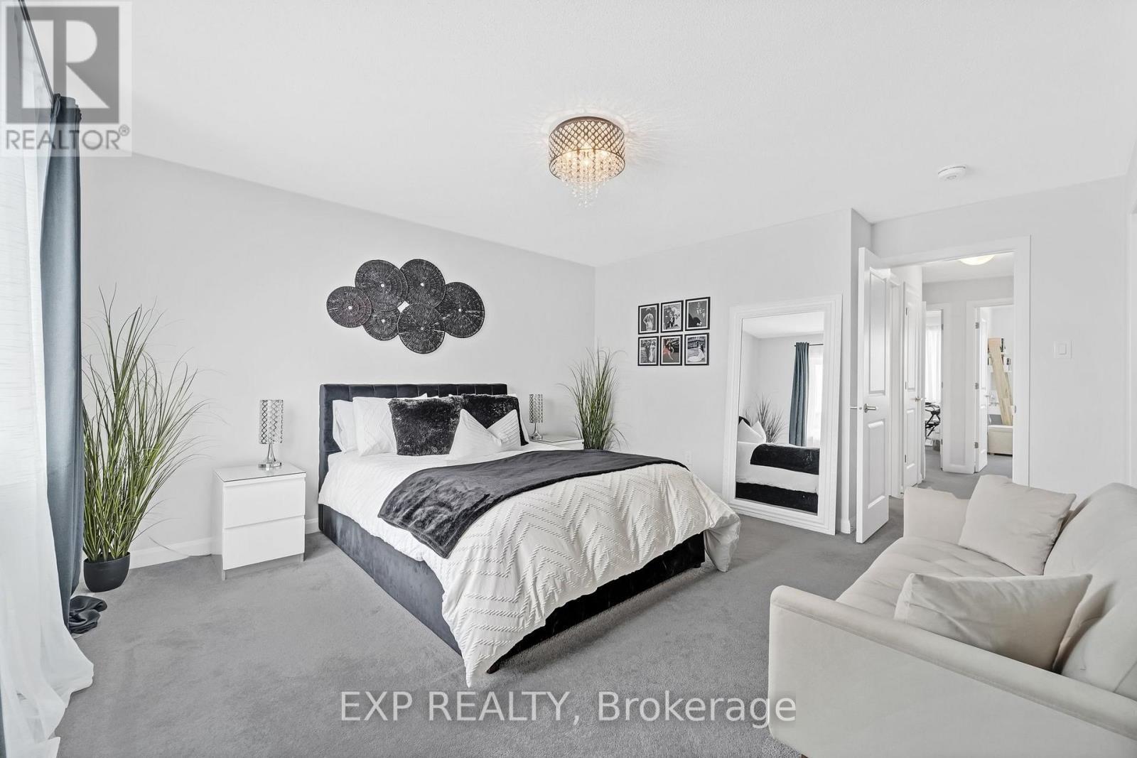 












740 SEBASTIAN STREET

,
Ottawa,




Ontario
K4A5L1

