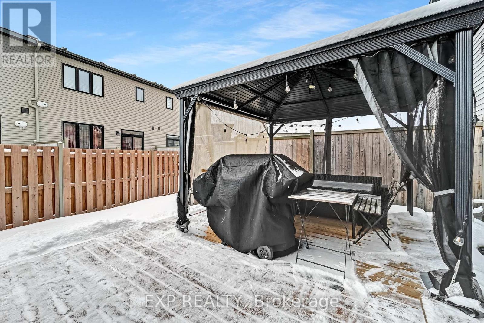 












740 SEBASTIAN STREET

,
Ottawa,




Ontario
K4A5L1

