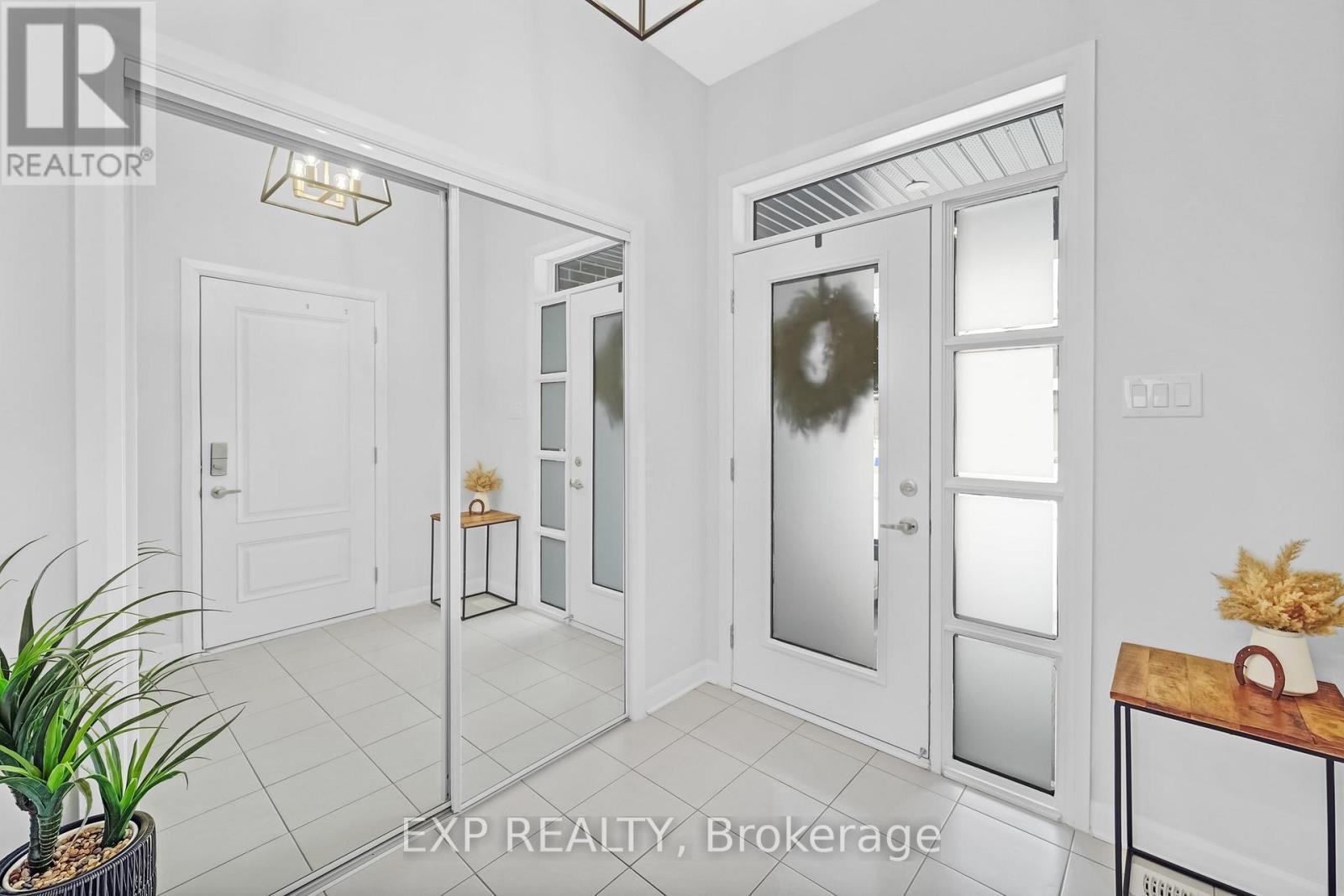 












740 SEBASTIAN STREET

,
Ottawa,




Ontario
K4A5L1

