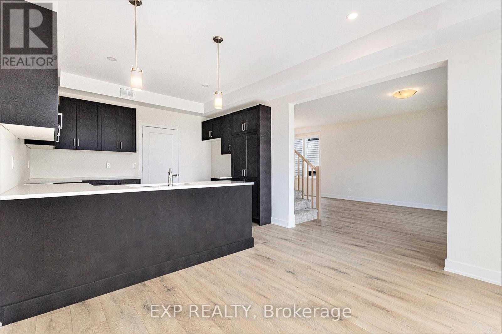 












237 O'DONOVAN DRIVE

,
Carleton Place,




Ontario
K7C0X5

