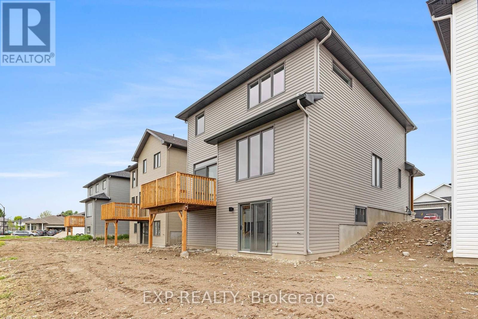 












237 O'DONOVAN DRIVE

,
Carleton Place,




Ontario
K7C0X5

