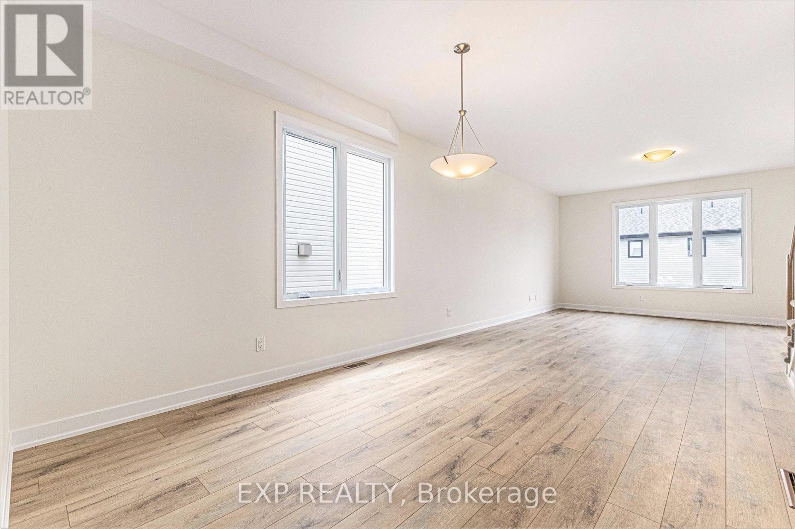 












237 O'DONOVAN DRIVE

,
Carleton Place,




Ontario
K7C0X5


