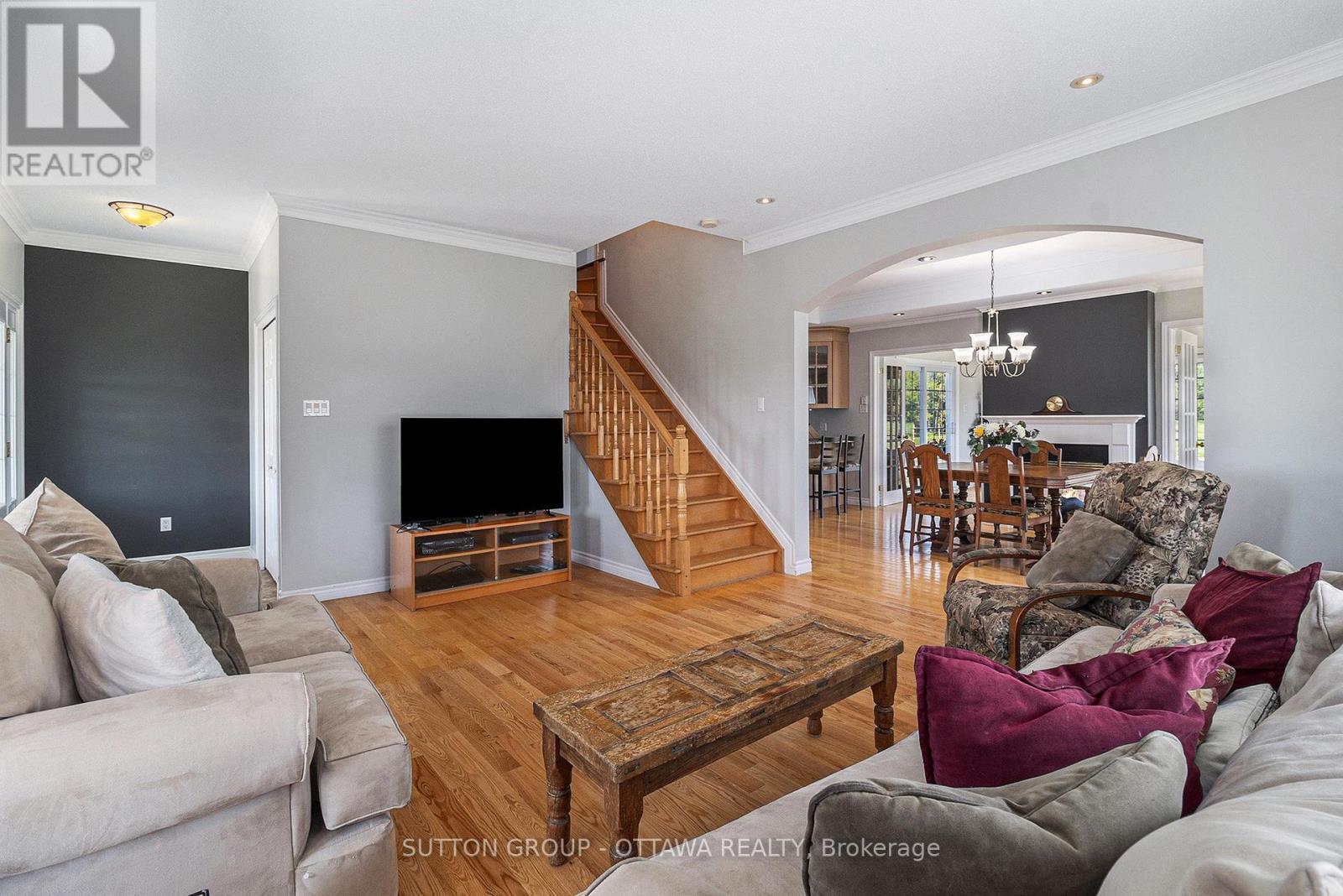 












4031 BOILEAU ROAD

,
Clarence-Rockland,




Ontario
K0A1E0

