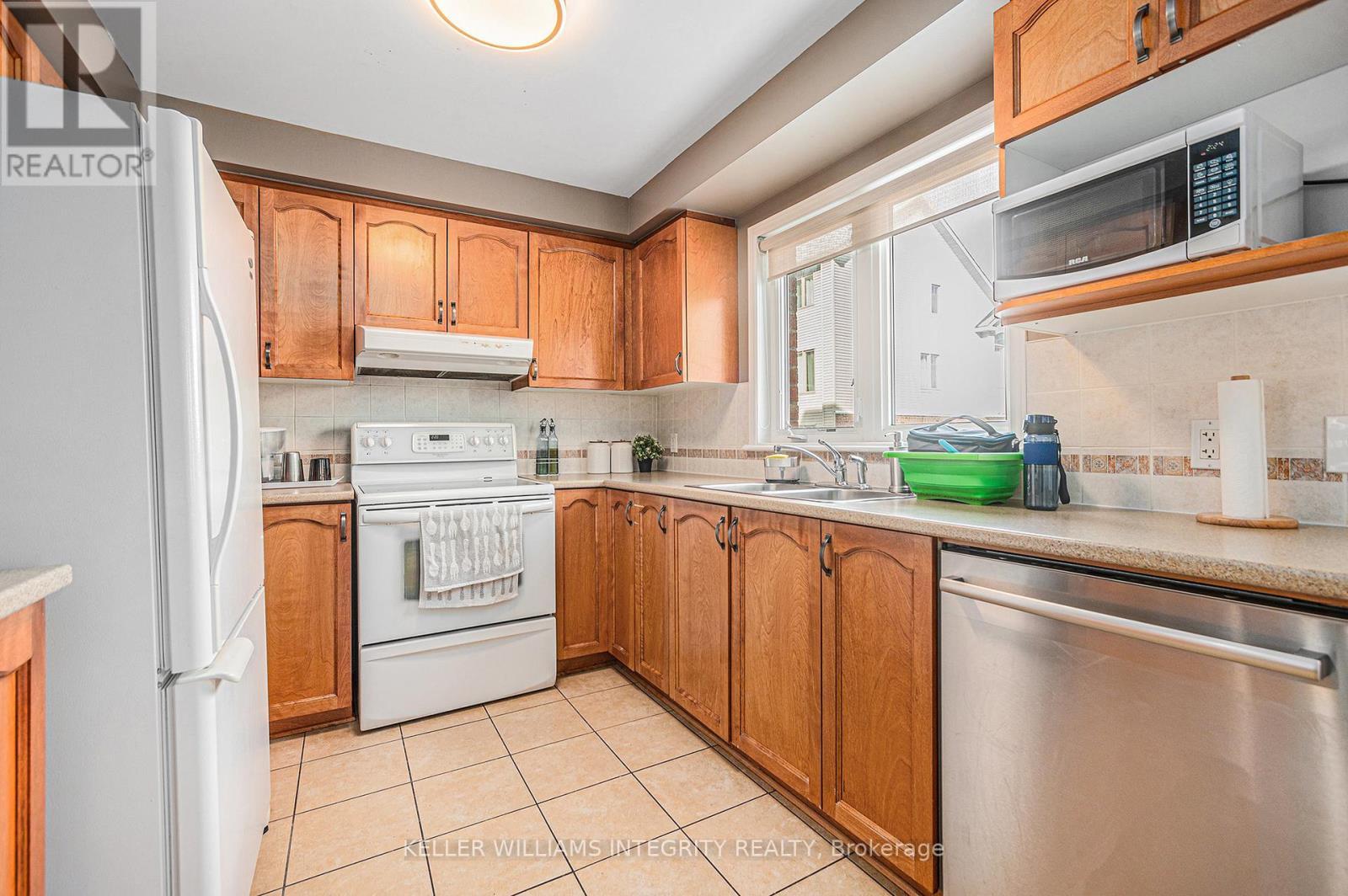 












42 - 1512 WALKLEY ROAD

,
Ottawa,




Ontario
K1V2G7

