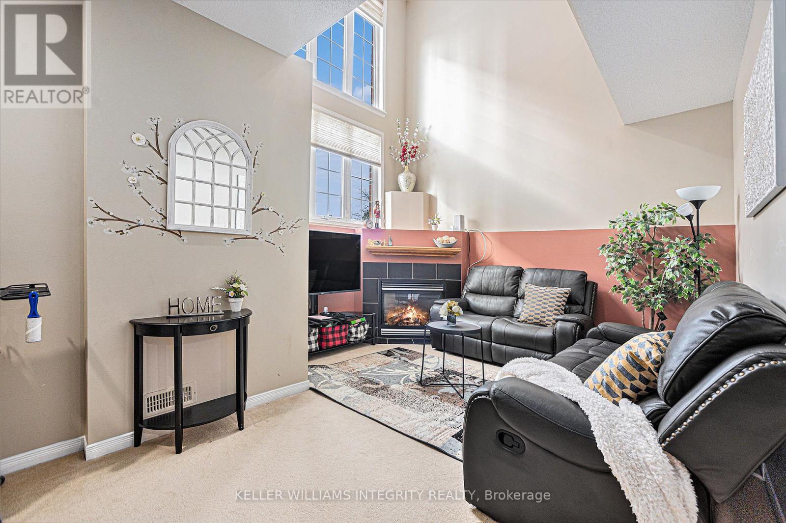 












42 - 1512 WALKLEY ROAD

,
Ottawa,




Ontario
K1V2G7

