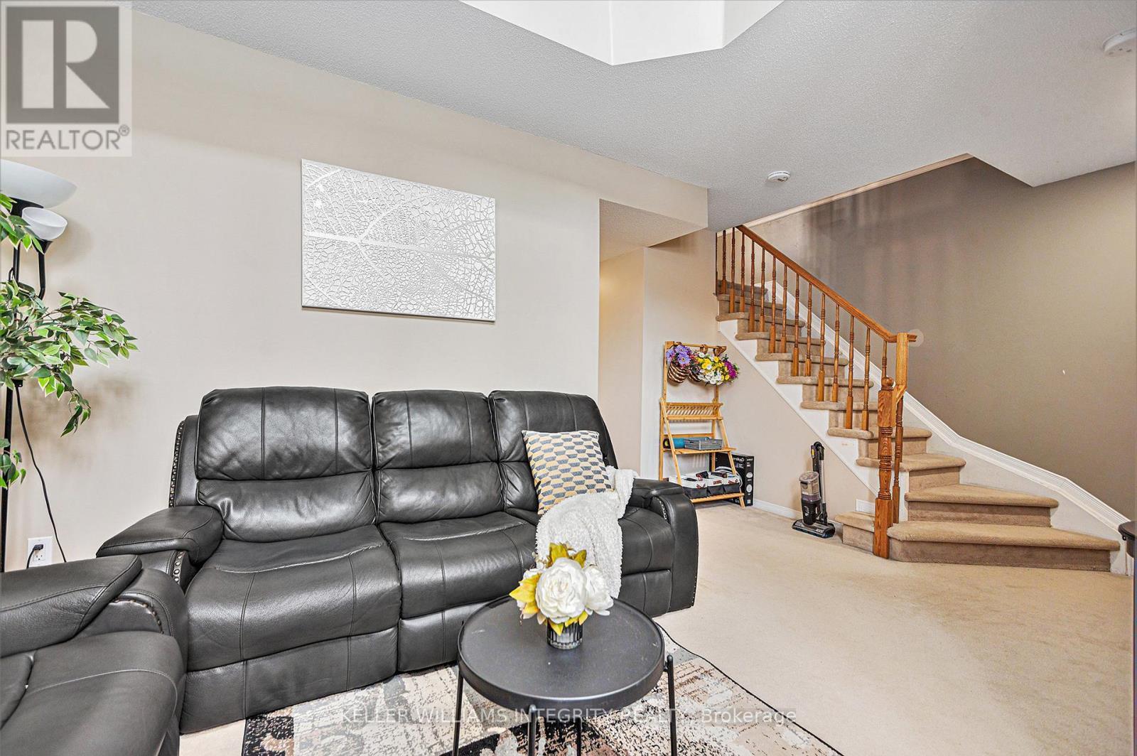












42 - 1512 WALKLEY ROAD

,
Ottawa,




Ontario
K1V2G7

