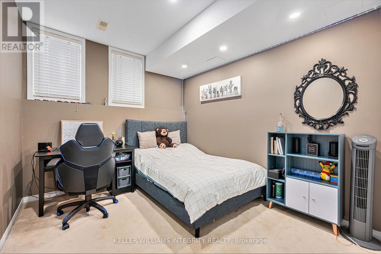 












42 - 1512 WALKLEY ROAD

,
Ottawa,




Ontario
K1V2G7

