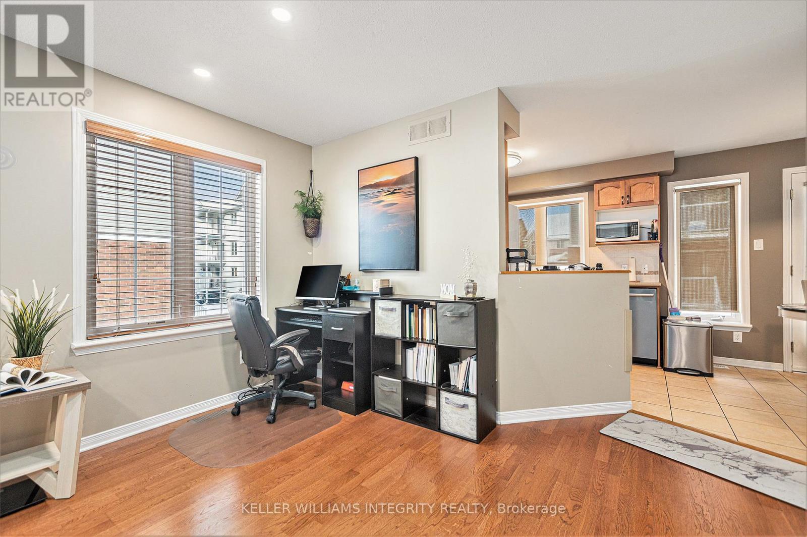 












42 - 1512 WALKLEY ROAD

,
Ottawa,




Ontario
K1V2G7

