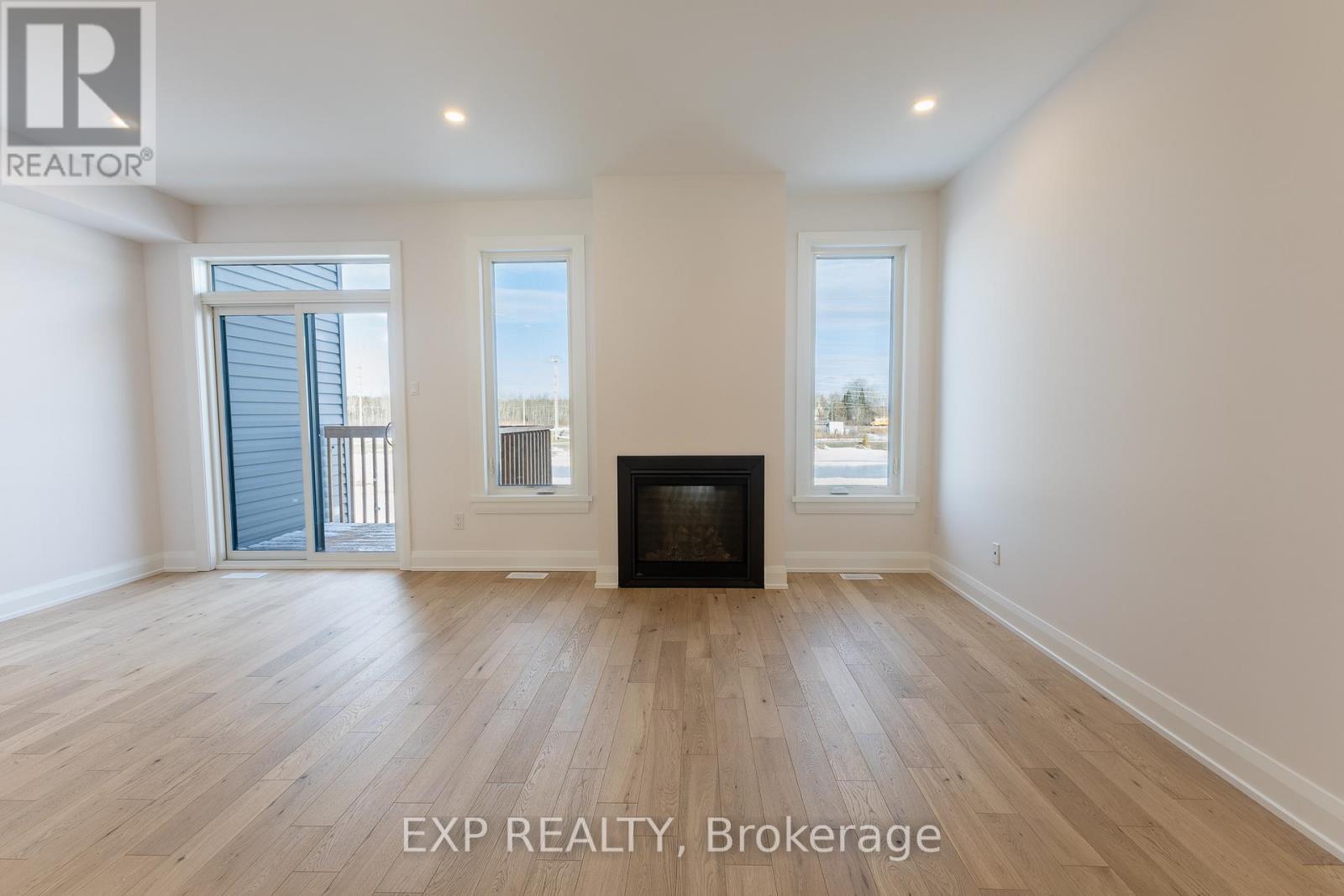 












179 CRAIG DUNCAN TERRACE

,
Ottawa,




Ontario
K2S3C6

