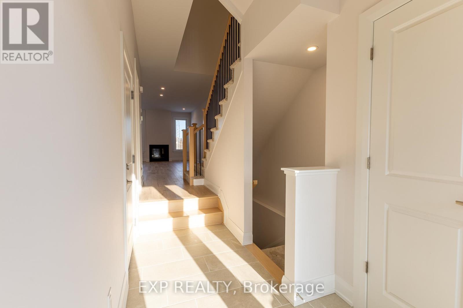 












179 CRAIG DUNCAN TERRACE

,
Ottawa,




Ontario
K2S3C6

