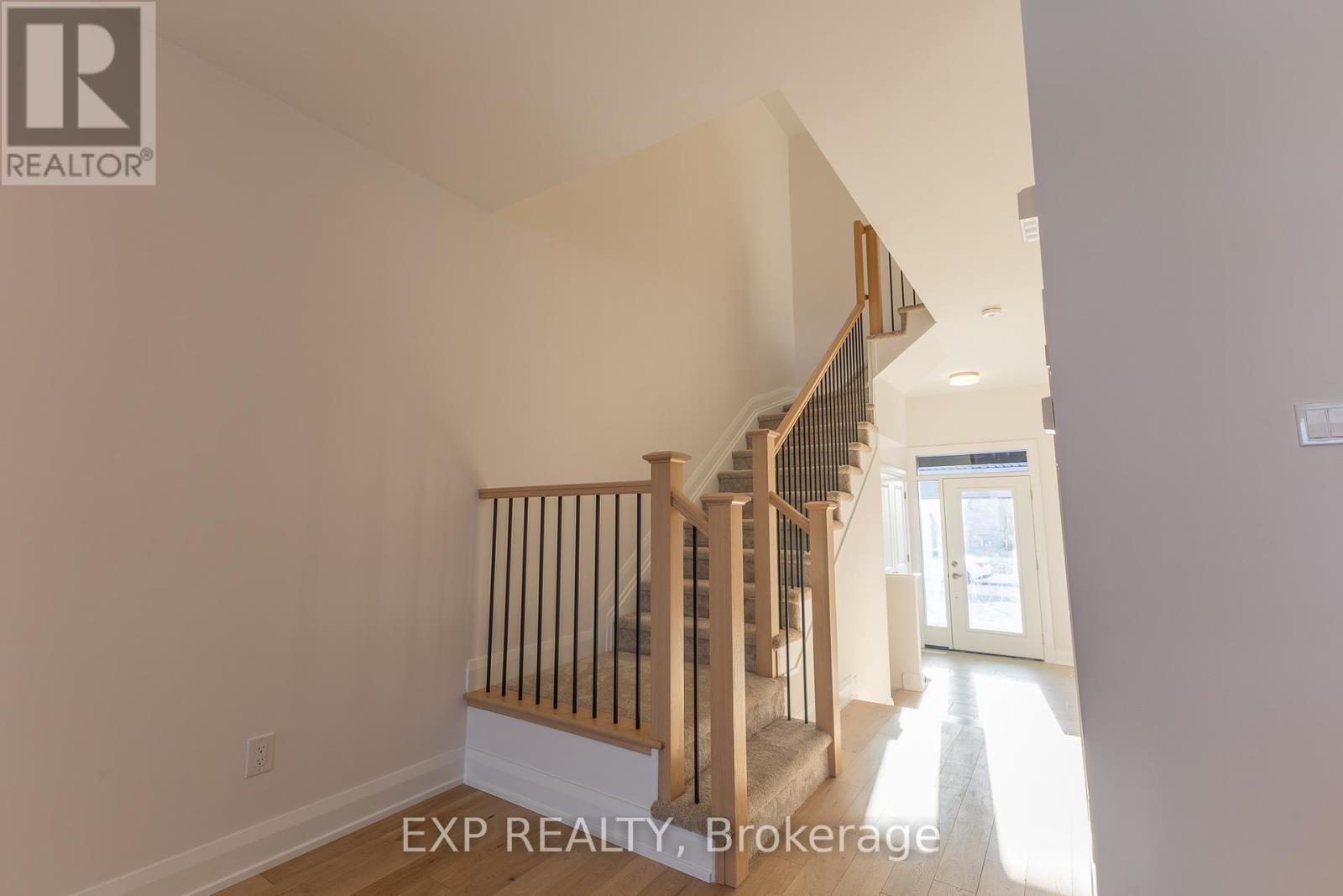 












179 CRAIG DUNCAN TERRACE

,
Ottawa,




Ontario
K2S3C6

