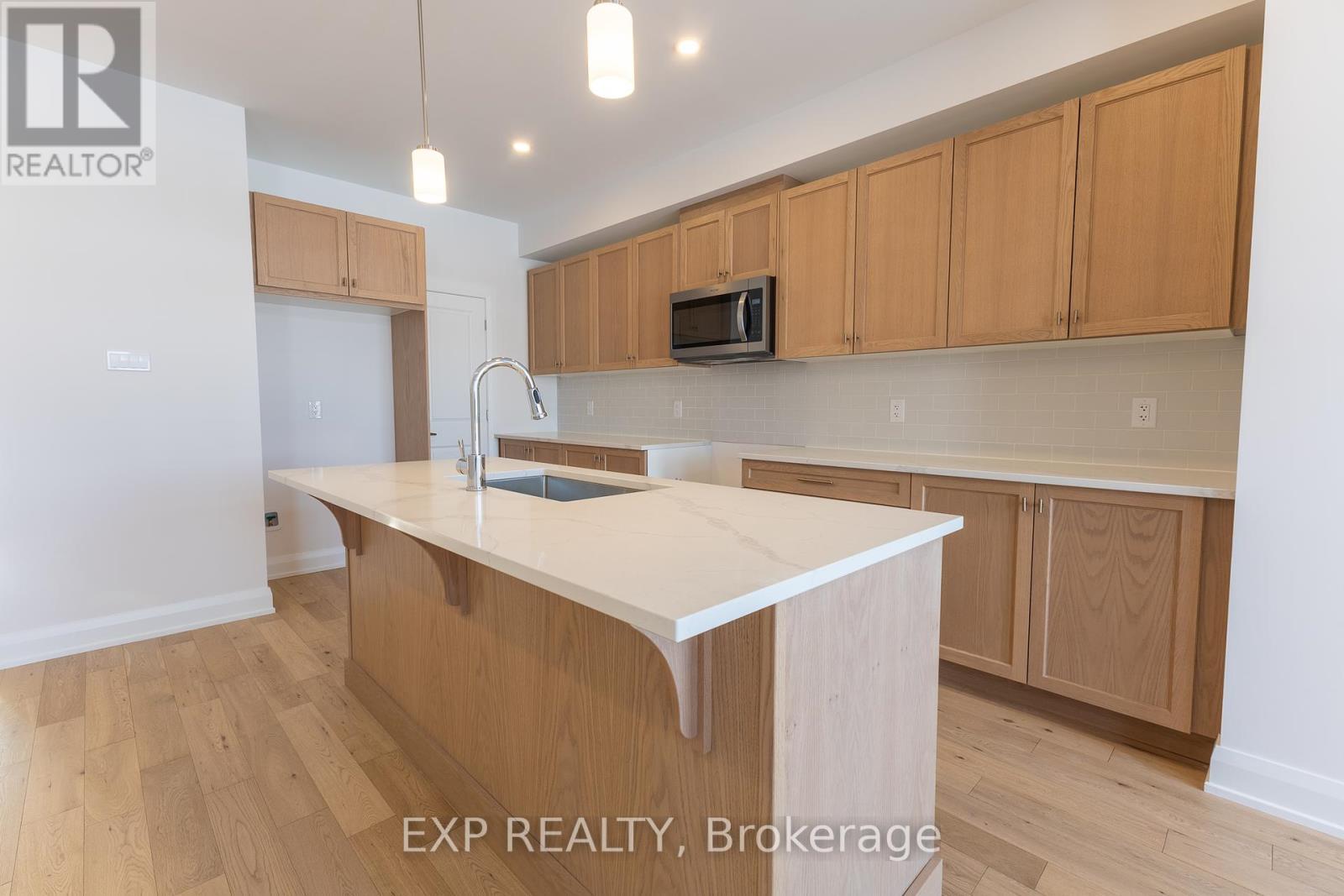 












179 CRAIG DUNCAN TERRACE

,
Ottawa,




Ontario
K2S3C6

