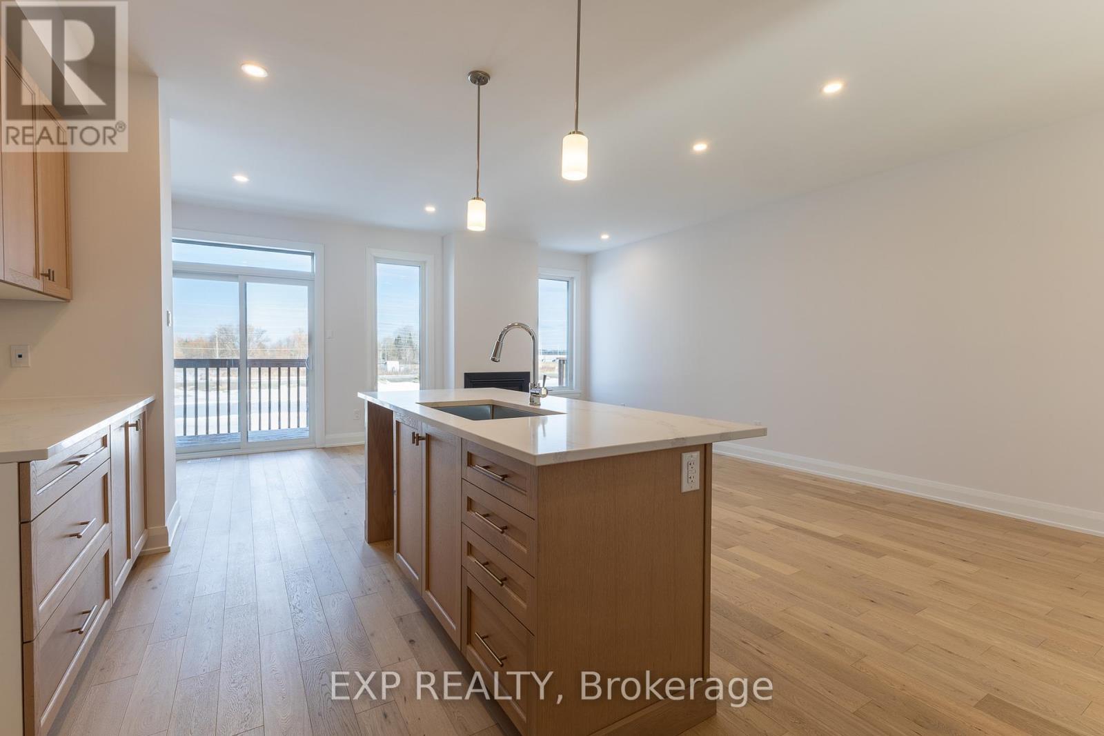 












179 CRAIG DUNCAN TERRACE

,
Ottawa,




Ontario
K2S3C6

