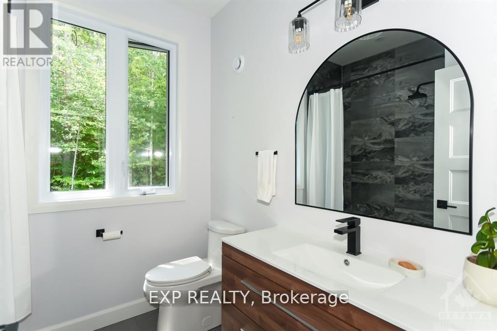 












1579 ROLLIN ROAD

,
Clarence-Rockland,




Ontario
K0A3N0

