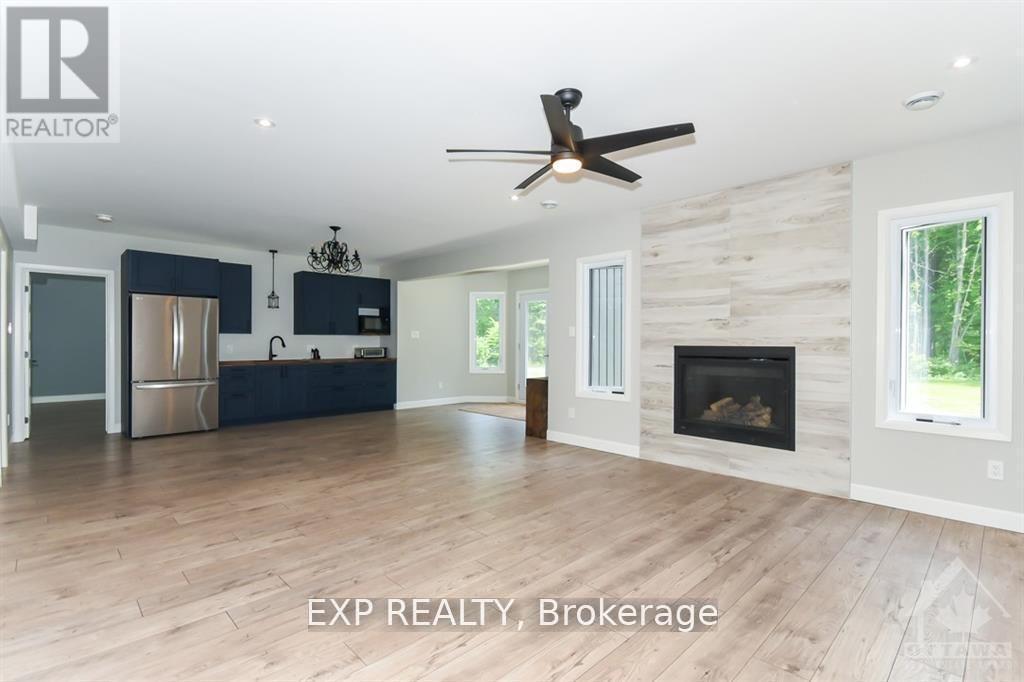 












1579 ROLLIN ROAD

,
Clarence-Rockland,




Ontario
K0A3N0

