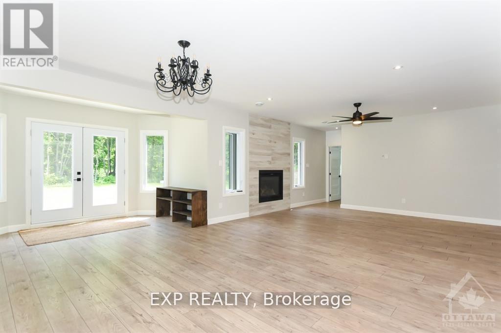 












1579 ROLLIN ROAD

,
Clarence-Rockland,




Ontario
K0A3N0

