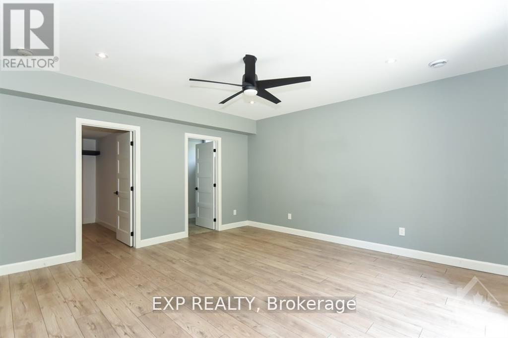 












1579 ROLLIN ROAD

,
Clarence-Rockland,




Ontario
K0A3N0

