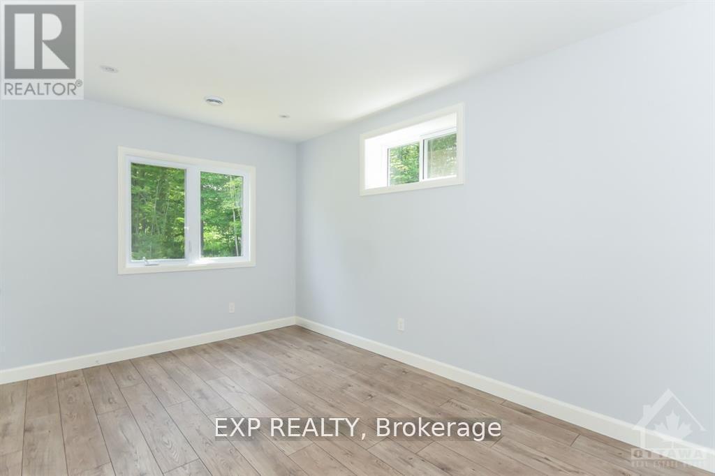 












1579 ROLLIN ROAD

,
Clarence-Rockland,




Ontario
K0A3N0

