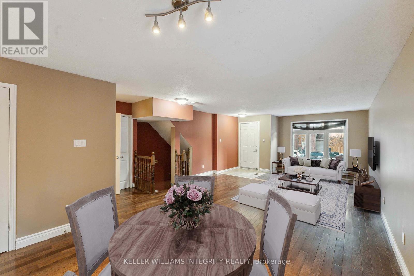 












562 REARDON

,
Ottawa,




Ontario
K1V2L1

