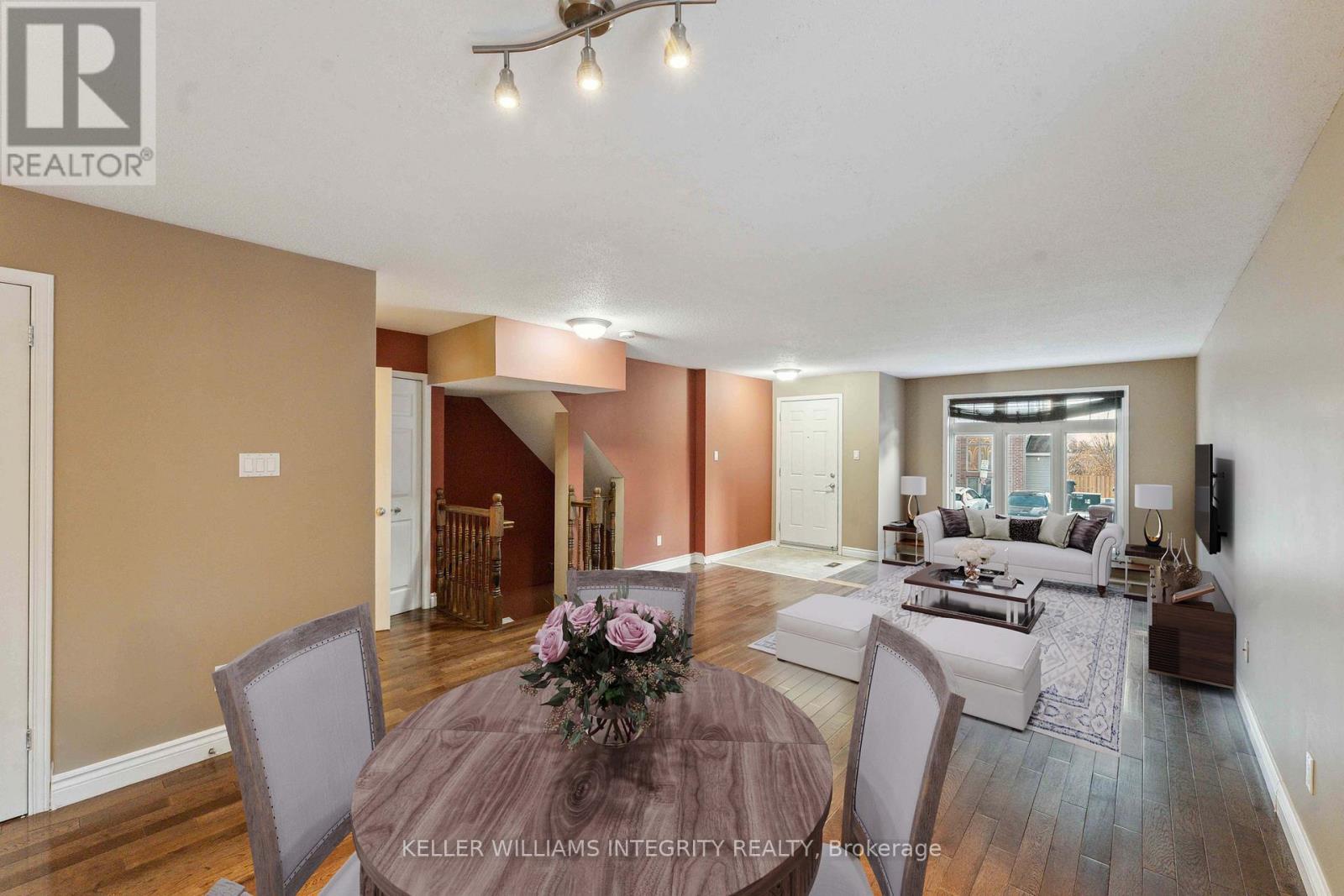 












562 REARDON

,
Ottawa,




Ontario
K1V2L1

