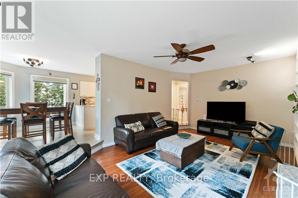 












6109 FERNBANK ROAD

,
Ottawa,




Ontario
K2S1B6

