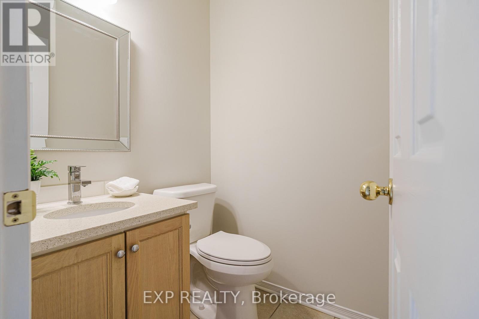 












850 ADENCLIFFE DRIVE

,
Ottawa,




Ontario
K4A2M9


