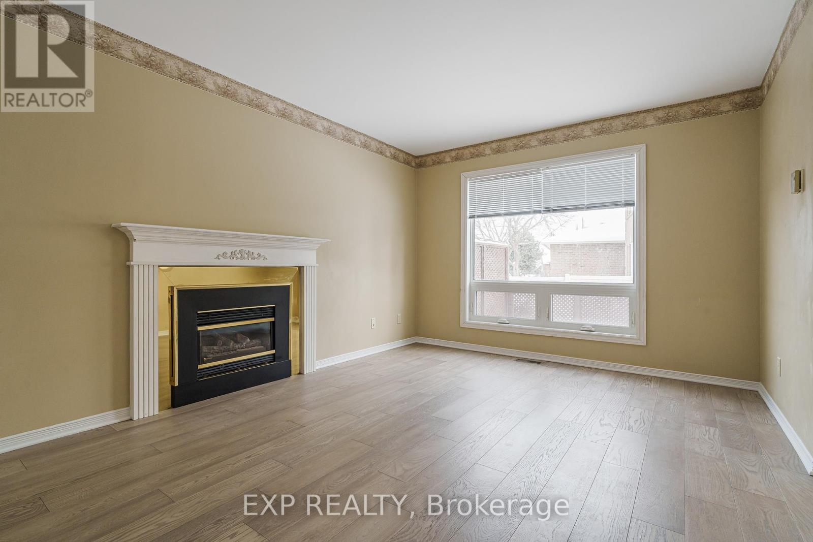 












850 ADENCLIFFE DRIVE

,
Ottawa,




Ontario
K4A2M9

