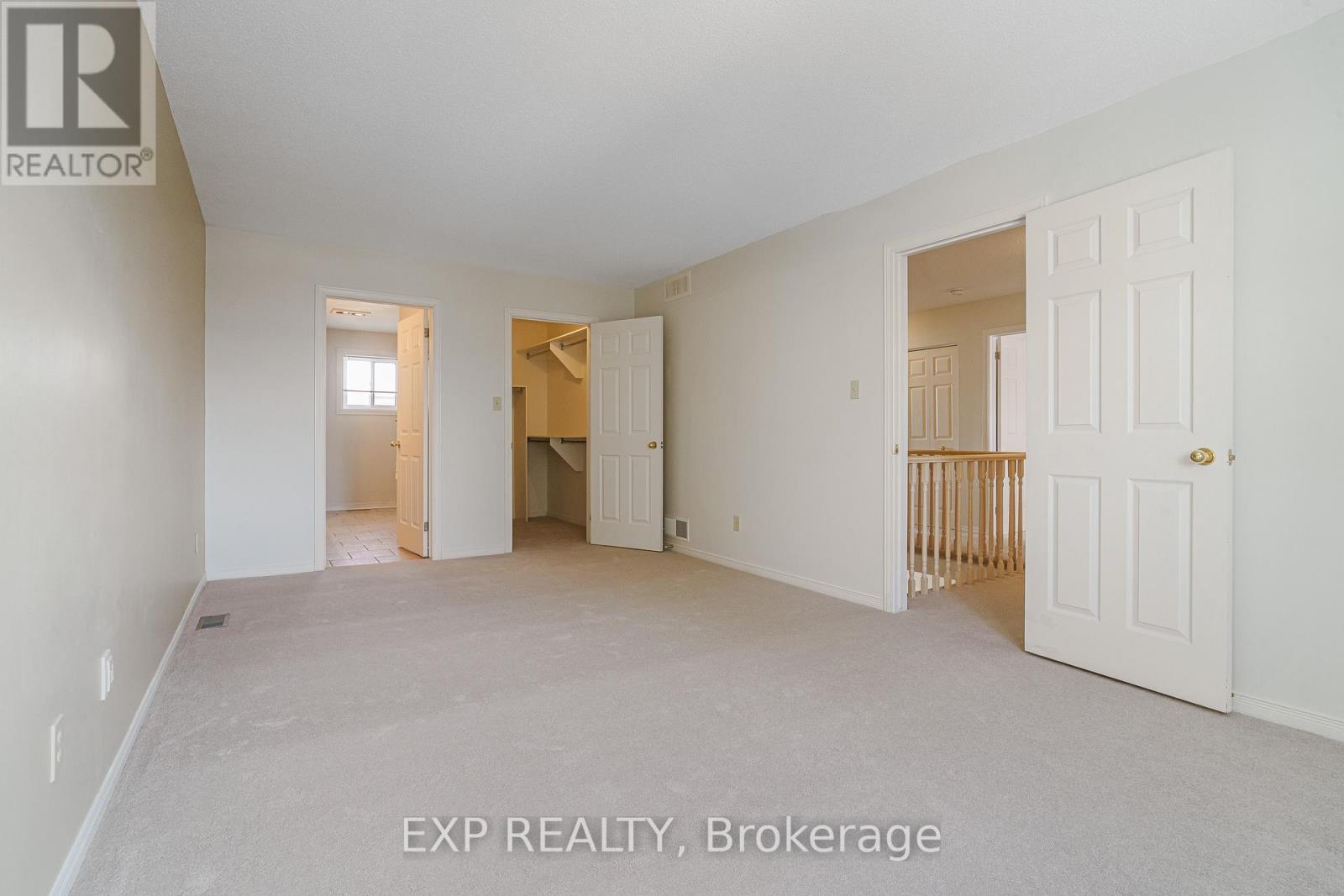 












850 ADENCLIFFE DRIVE

,
Ottawa,




Ontario
K4A2M9

