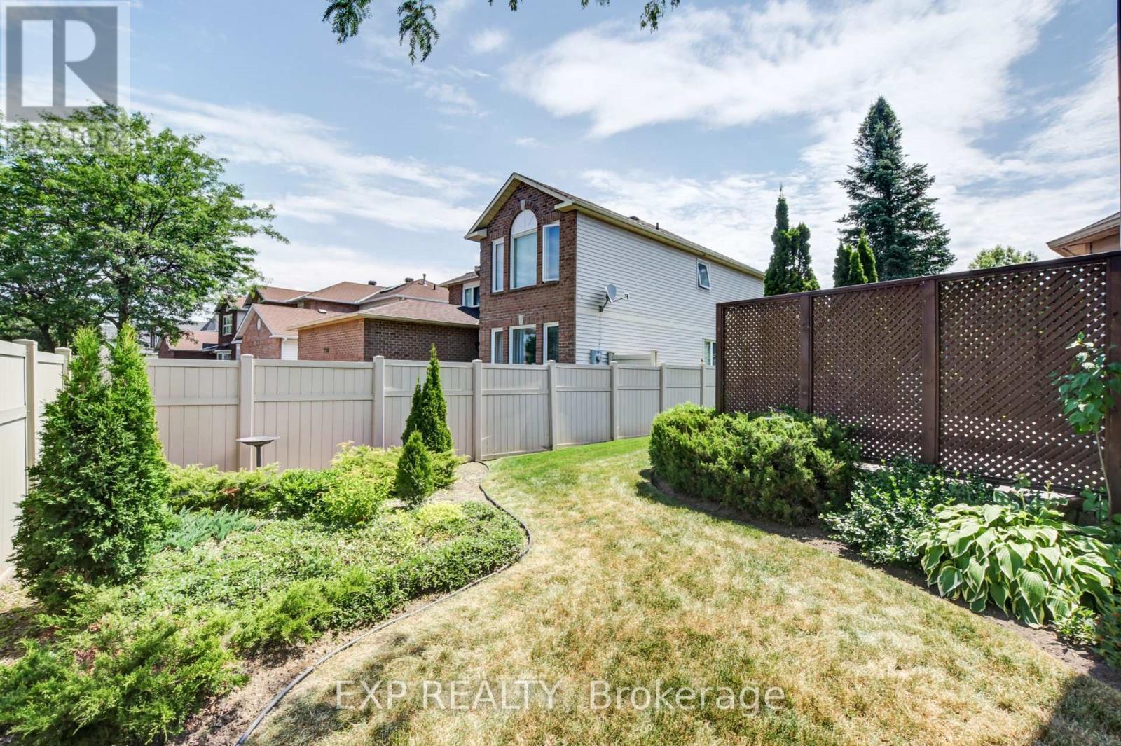 












850 ADENCLIFFE DRIVE

,
Ottawa,




Ontario
K4A2M9

