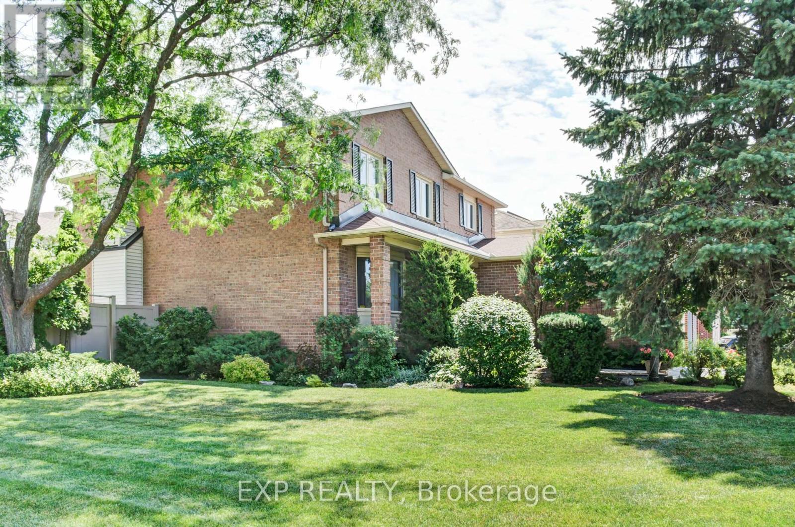 












850 ADENCLIFFE DRIVE

,
Ottawa,




Ontario
K4A2M9

