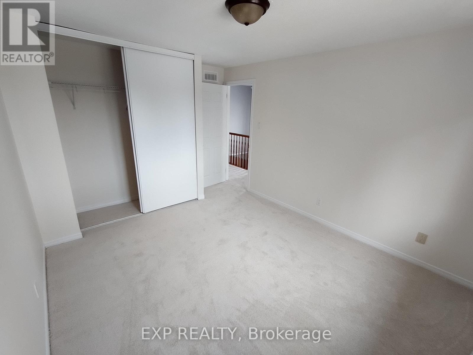 












88 - 1920 ASHMONT STREET

,
Ottawa,




Ontario
K1C7B9

