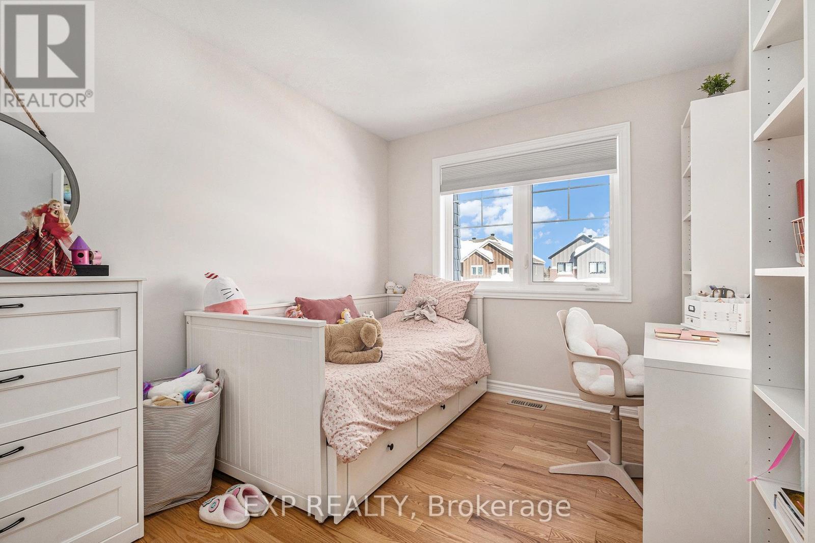 












617 FISHER STREET

,
North Grenville,




Ontario
K0G1J0

