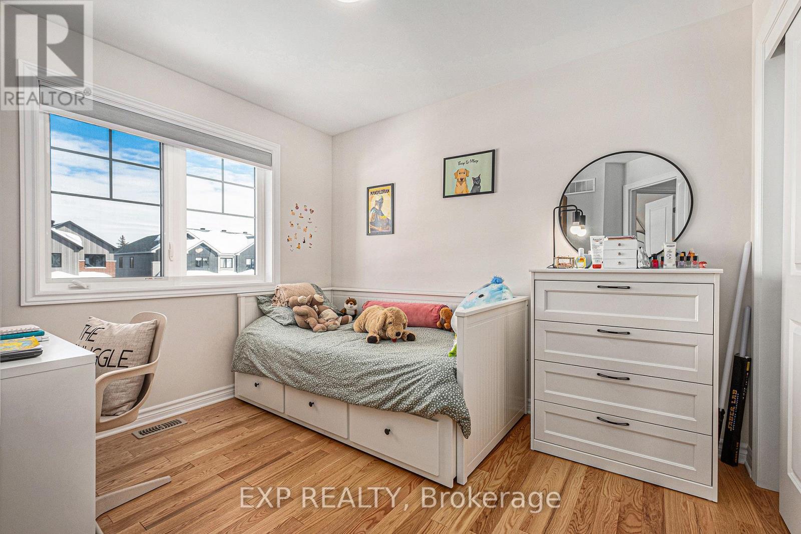












617 FISHER STREET

,
North Grenville,




Ontario
K0G1J0

