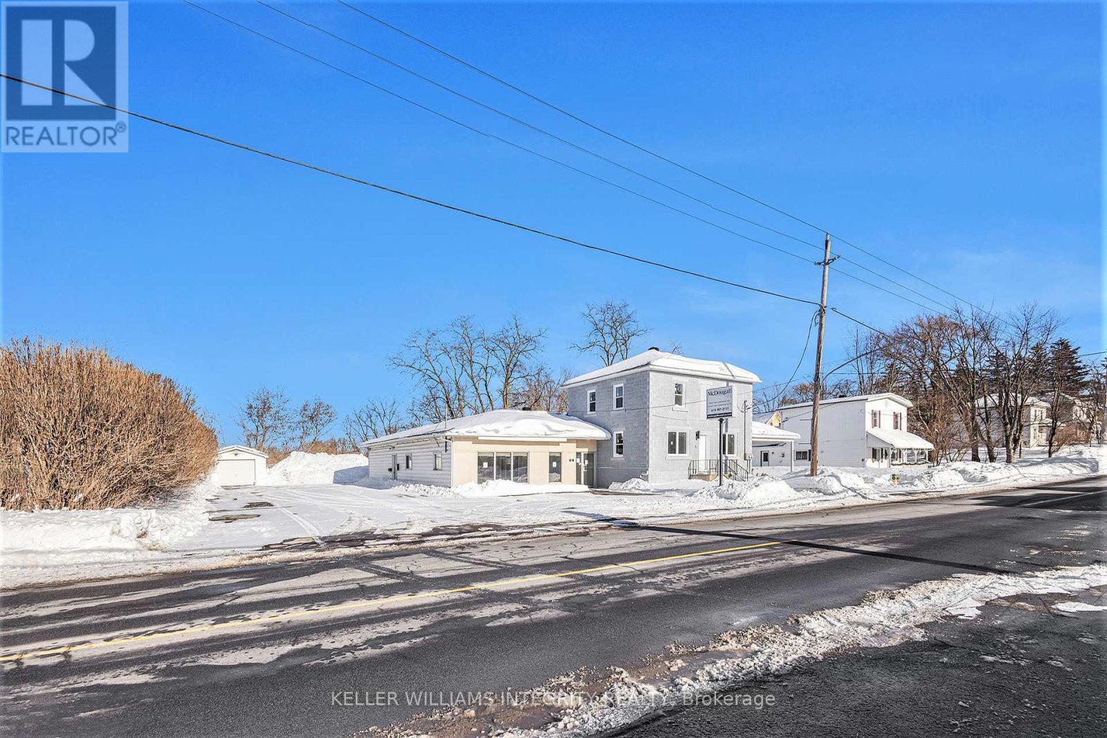 












12-14 QUEEN STREET

,
North Stormont,




Ontario
K0A1R0

