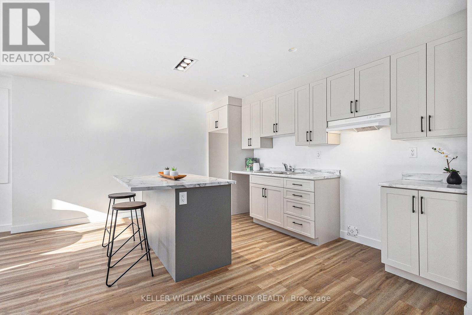 












12-14 QUEEN STREET

,
North Stormont,




Ontario
K0A1R0

