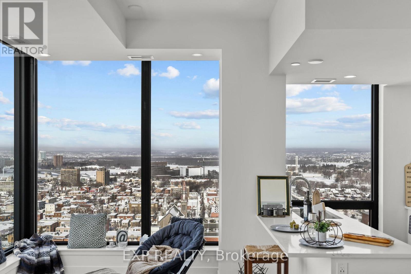 












PH202 - 180 GEORGE ST STREET

,
Ottawa,




Ontario
K1N0G8

