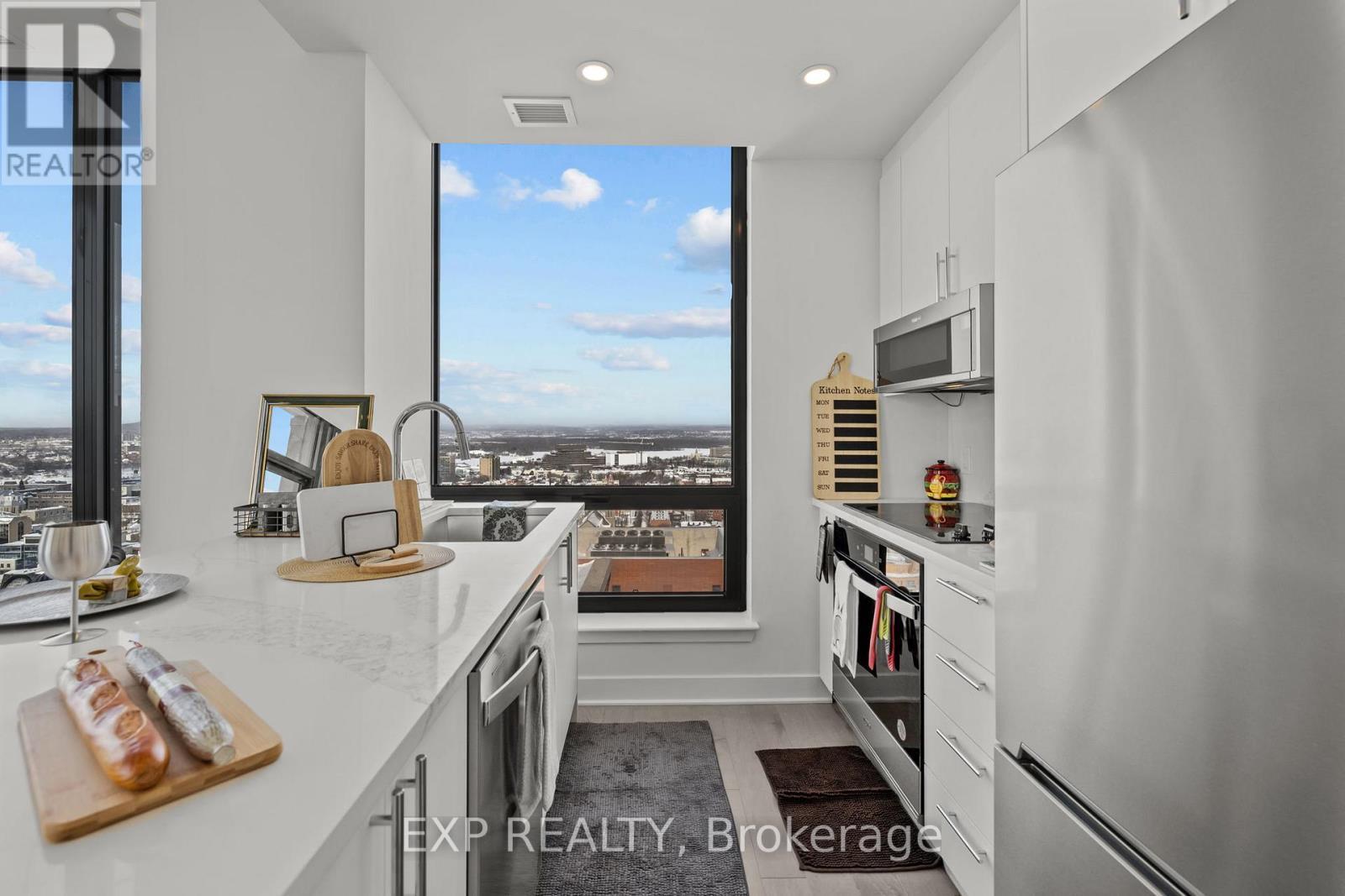 












PH202 - 180 GEORGE ST STREET

,
Ottawa,




Ontario
K1N0G8

